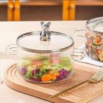 قابلمه پیرکس گلدار درب خرسی
