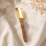 قاشق اجیل دسته چوب